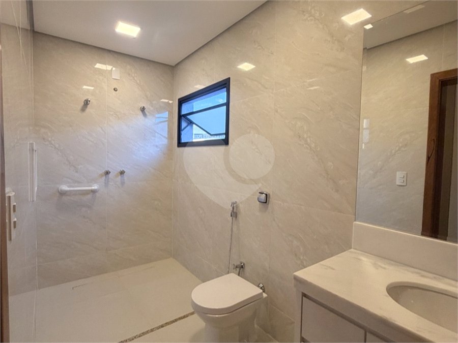Casa à venda com 3 suítes no condomínio Saint Patrick, Sorocaba - SP