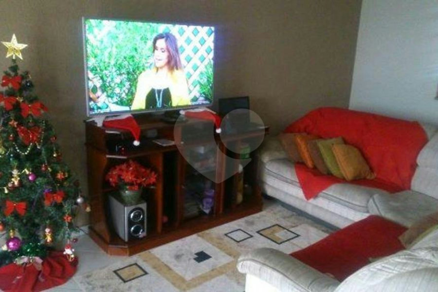 Casa à venda com 3 quartos, sendo 1 suíte, em Horto, São Paulo, SP
