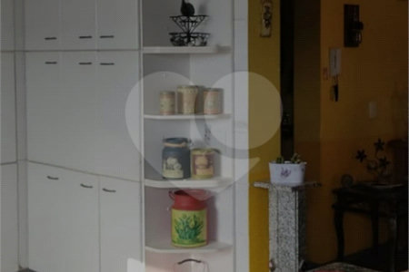 Sobrado à venda com 3 quartos, sendo 1 suíte, em Esplanada do Carmo, Jarinu, SP
