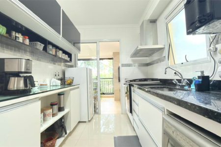 Apartamento à venda com 3 suítes em Santa Teresinha, São Paulo, SP