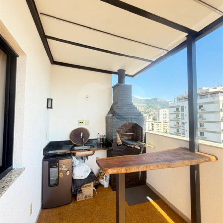 Cobertura à venda com 3 quartos, sendo 1 suíte,  em Tijuca, Rio de Janeiro, RJ