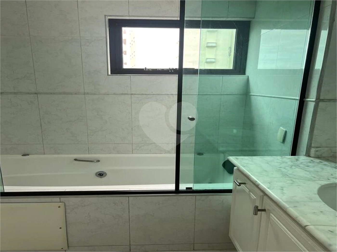 Apartamento à venda com 4 quartos, sendo 2 suítes, em Paraisópolis, São Paulo, SP