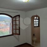 Casa à venda com 4 quartos, sendo 1 suíte, em Vila Galvão, Guarulhos, SP