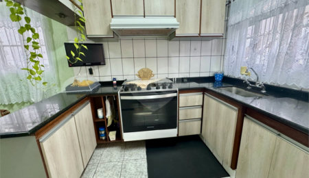 Sobrado à venda com 3 quartos em Jardim Aricanduva, São Paulo, SP