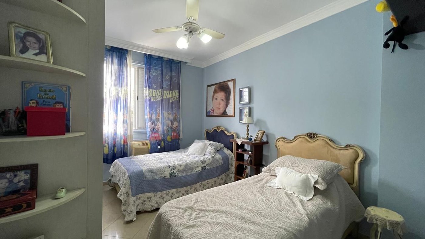 Apartamento com 3 dormitórios à venda, 150 m² por R$ 1.650.000,00 - Ponta da Praia - Santos/SP