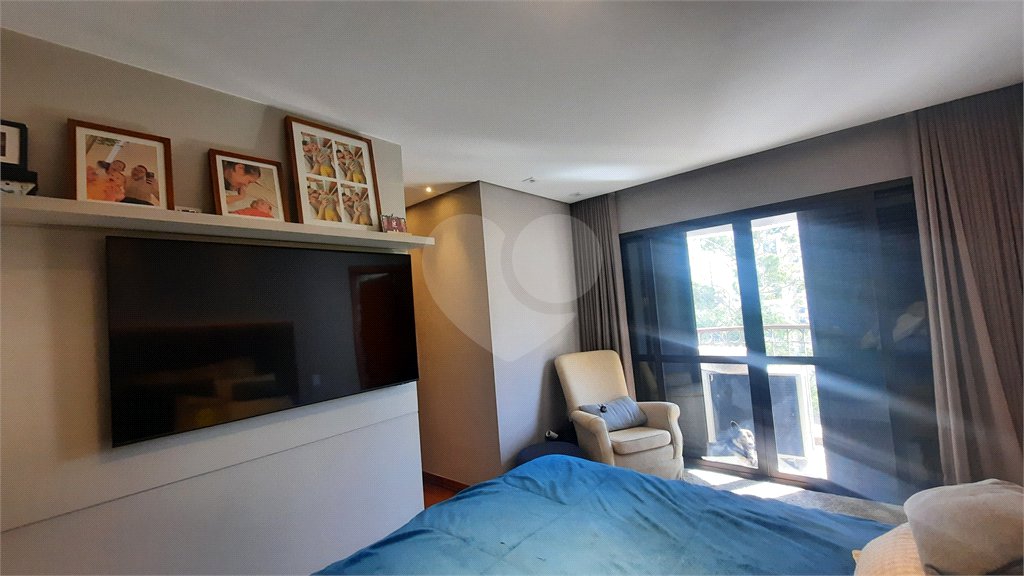 Apartamento à venda com 4 quartos, sendo 2 suítes, em Morumbi, São Paulo, SP