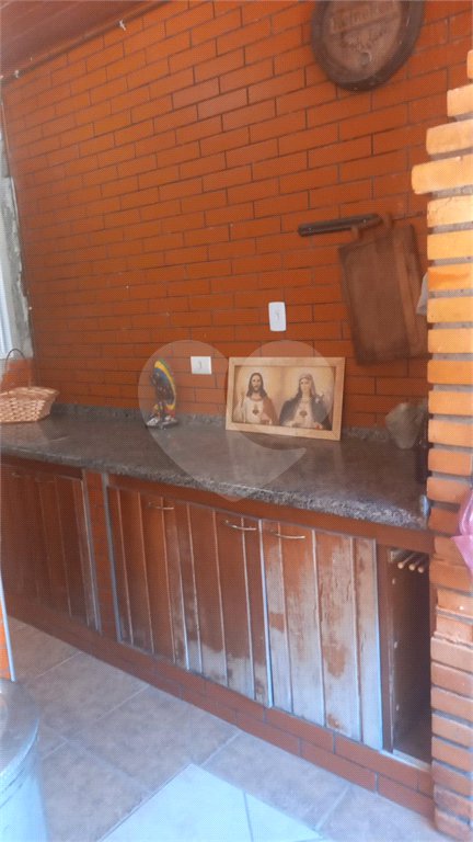Casa à venda com 5 quartos, sendo 2 suítes, em Jardim Santa Clara, Guarulhos, SP