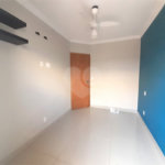 Casa à venda com 3 quartos, sendo 1 suíte, no condomínio Apeu, São Paulo - SP