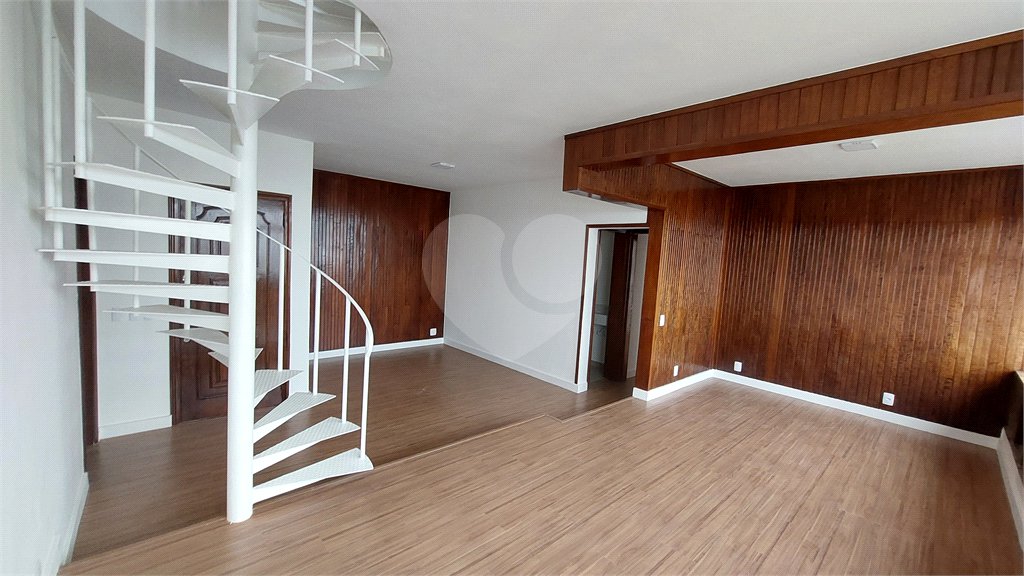 Cobertura à venda com 4 quartos, sendo 1 suíte, em Tijuca, Rio de Janeiro, RJ