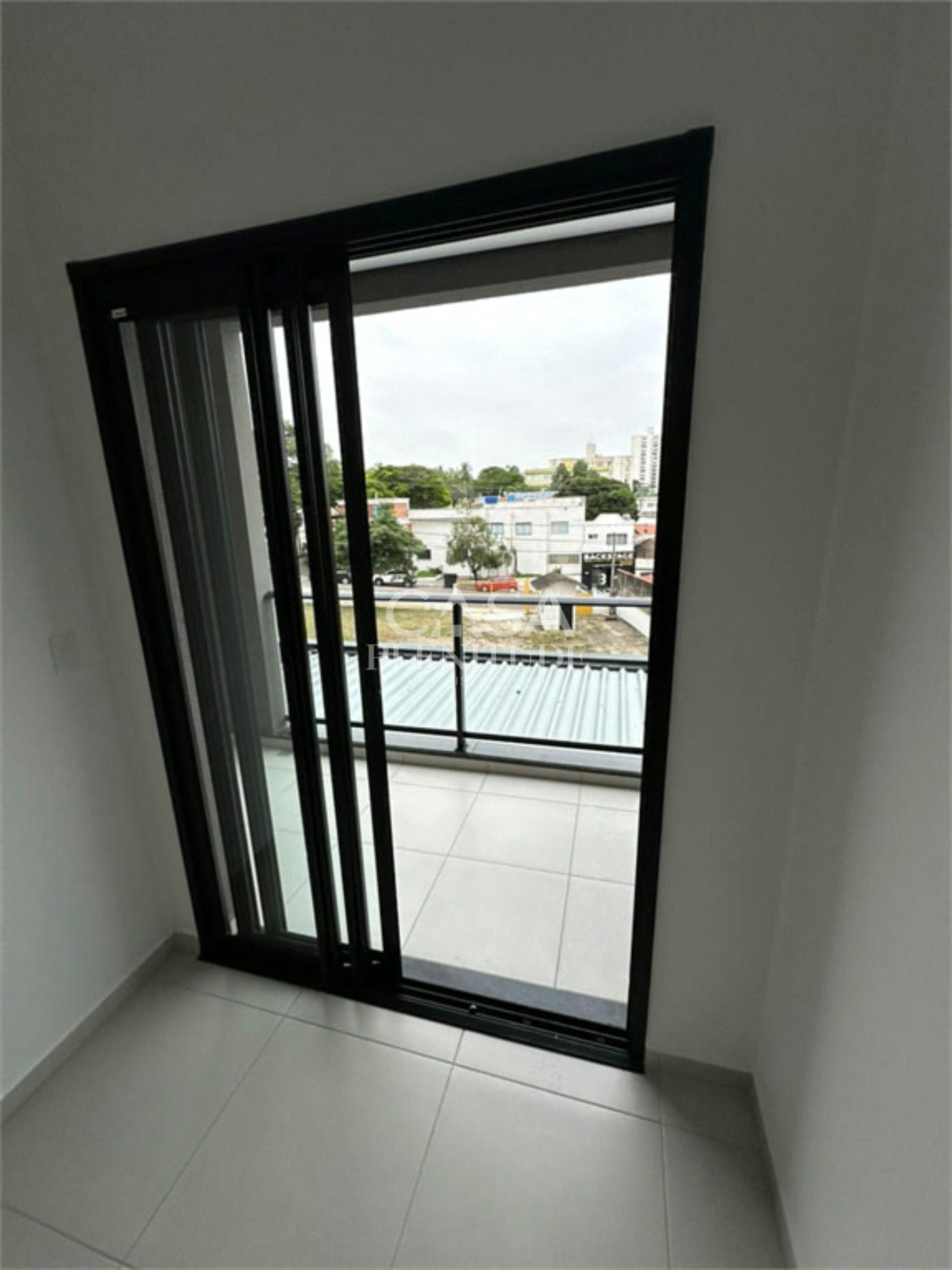 Apartamento para alugar com 2 quartos, sendo 1 suíte, em Jardim Paulistano, Sorocaba, SP