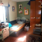Sobrado à venda com 3 suítes em Vila Nivi, São Paulo, SP