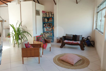 Casa à venda com 6 quartos, sendo 3 suítes, em Grajaú, Rio de Janeiro, RJ