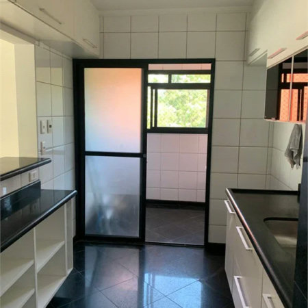 Apartamento à venda com 3 quartos, sendo 1 suíte, em Vila Andrade, São Paulo, SP