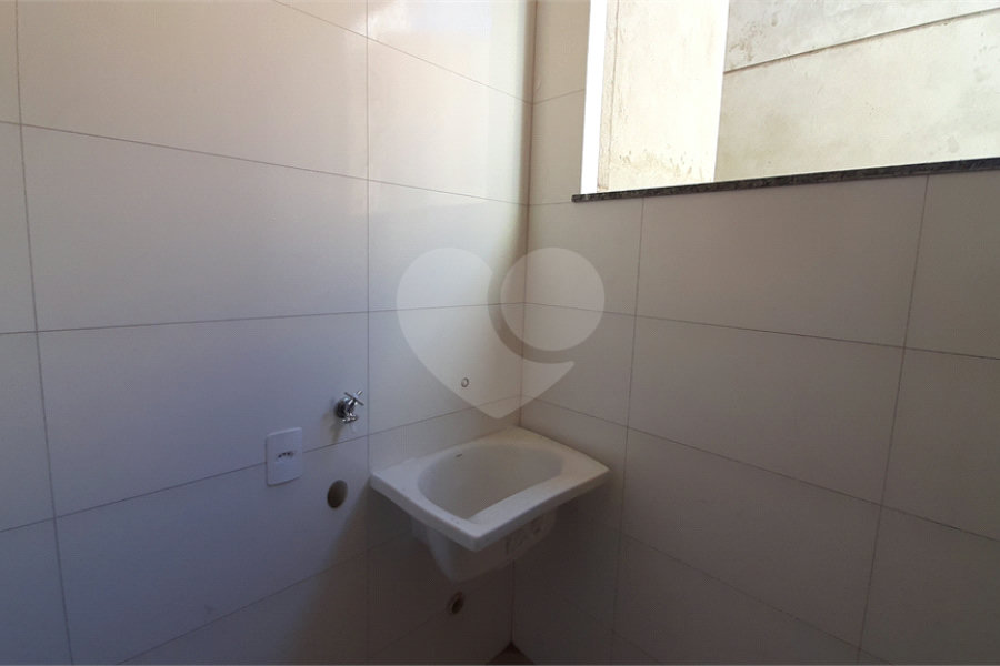 Casa à venda com 2 quartos no condomínio Residencial Luta, São Paulo - SP
