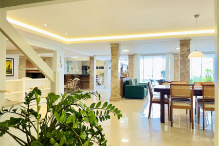 Casa à venda com 5 suítes no Centro, Porto Belo, SC