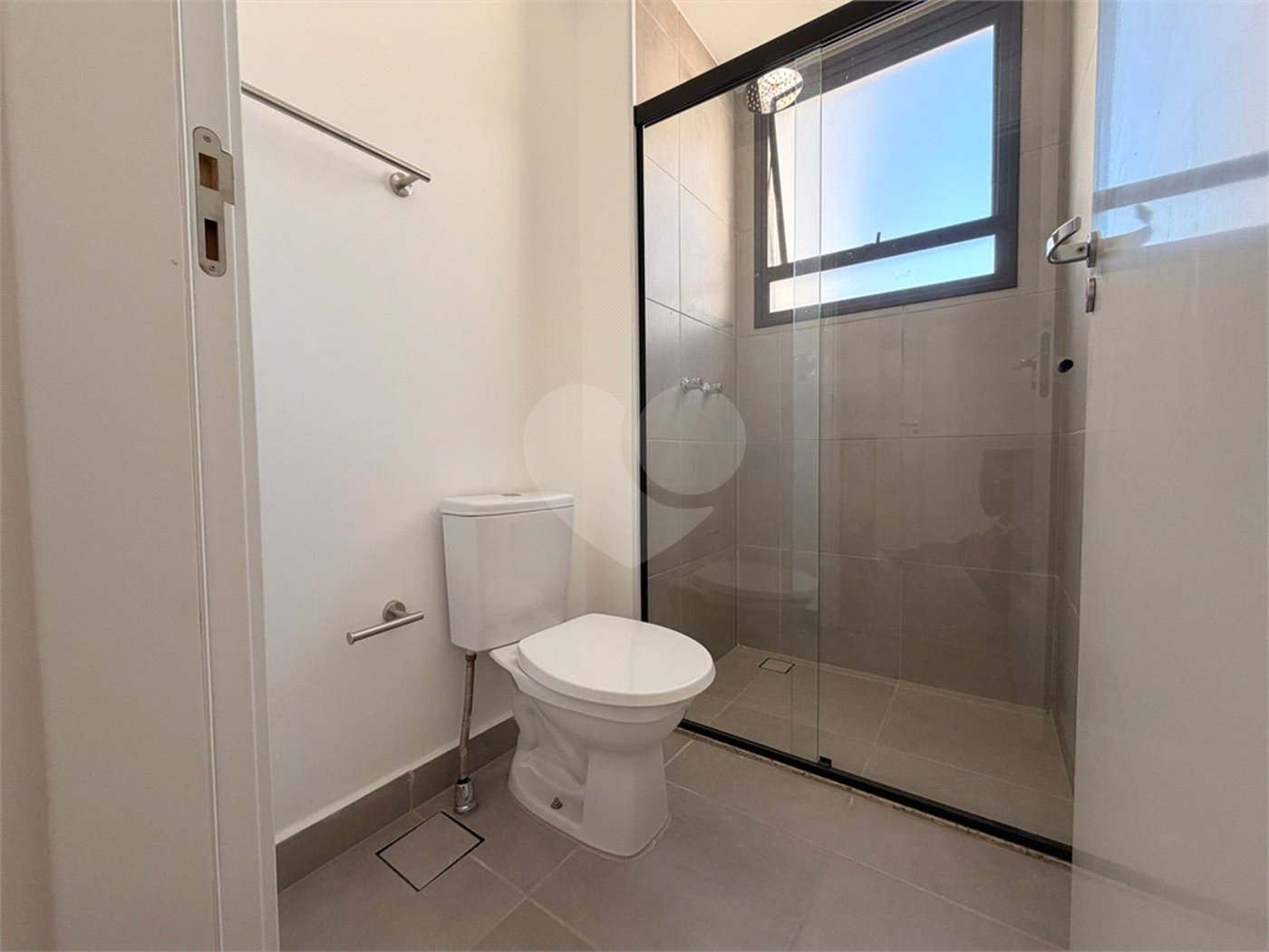 Apartamento à venda ou para alugar com 2 quartos, sendo 1 suíte, em Parque Campolim, Sorocaba, SP