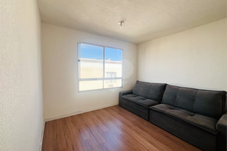 Apartamento de 2 quartos na cesario de Melo
