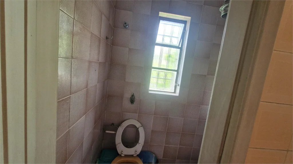 Sobrado à venda com 3 quartos, sendo 1 suíte, em Cidade São Francisco, São Paulo, SP