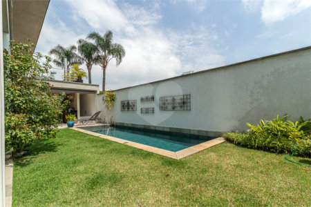Casa à venda com 3 suítes no condomínio D'avilla, São Paulo - SP