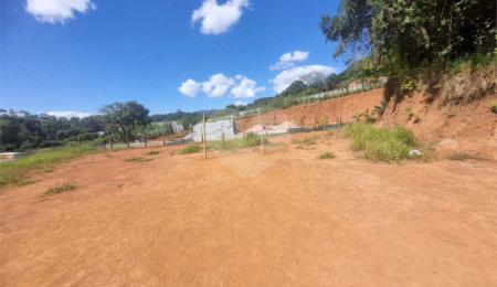 Terreno à venda em Jardim Estância Brasil, Atibaia, SP