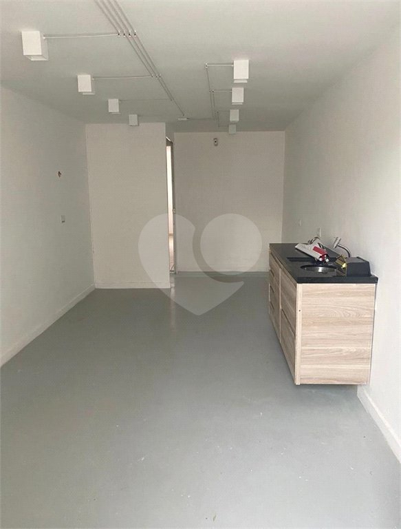 Sobrado à venda com 5 quartos, sendo 1 suíte, em Nova Piraju, São Paulo, SP