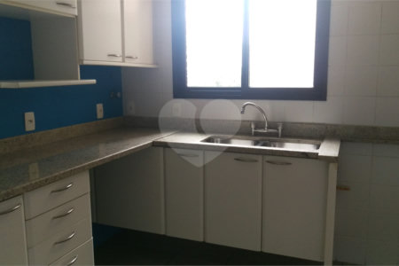 Apartamento à venda com 4 suítes em Vila Suzana, São Paulo, SP