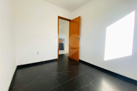Apartamento à venda com 2 quartos em Vila Nova Bonsucesso, Guarulhos, SP