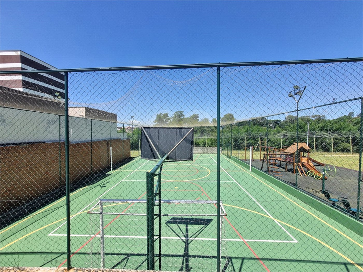 Terreno à venda no condomínio Horto Florestal Villagio, Sorocaba - SP