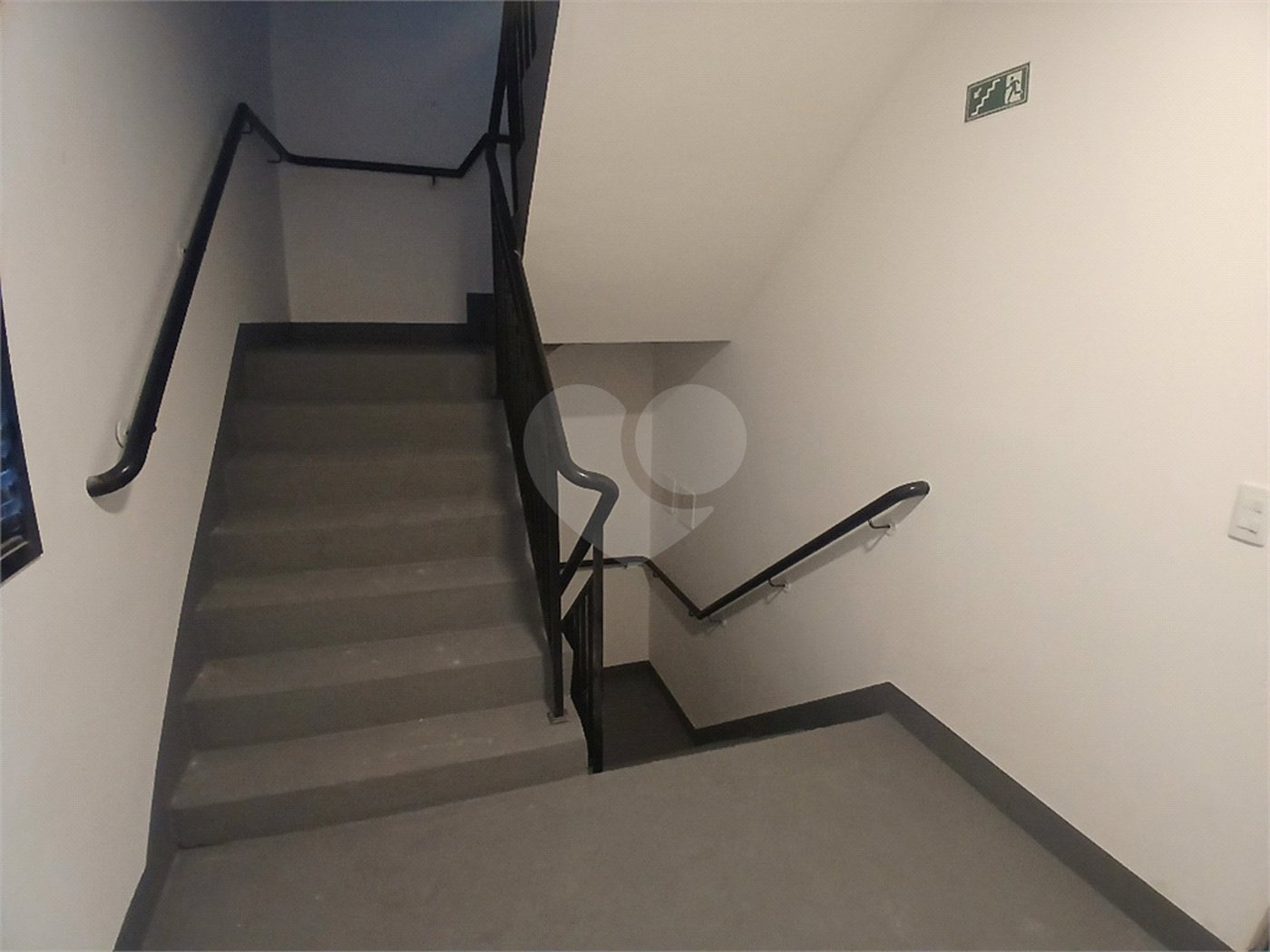 Casa à venda com 1 quarto no condomínio Sintra, São Paulo - SP