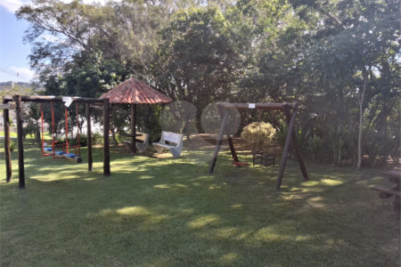 Terreno à venda em Parque das Quaresmeiras, Campinas, SP