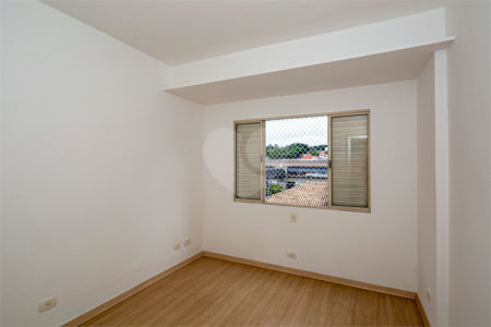 Casa à venda com 3 quartos, sendo 1 suíte, em Campo Belo, São Paulo, SP