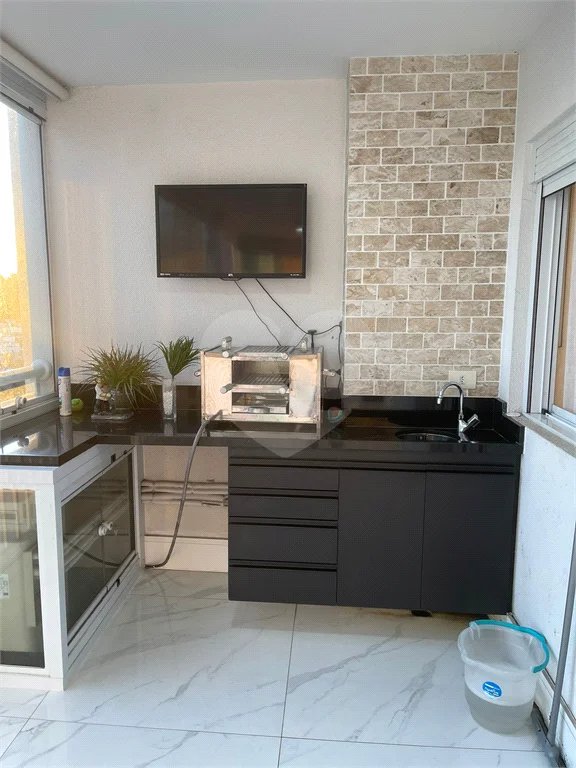 125m² - 3 dorm (1 suíte), 2 vagas