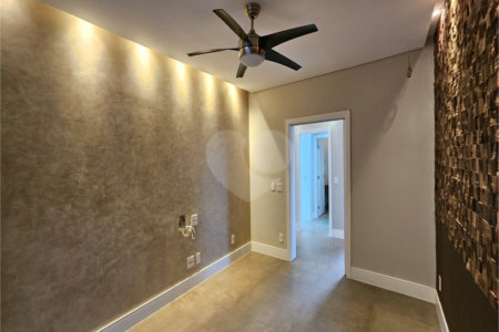 Casa à venda com 5 suítes no condomínio Jardim Vila Paradiso, Indaiatuba - SP