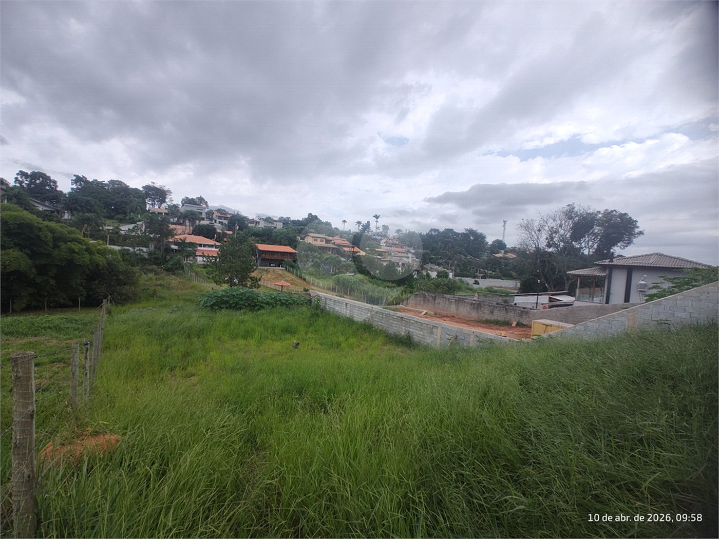 TERRENO EM ATIBAIA 970 M², COM PROJETO APROVADO, PRONTO PARA CONSTRUIR