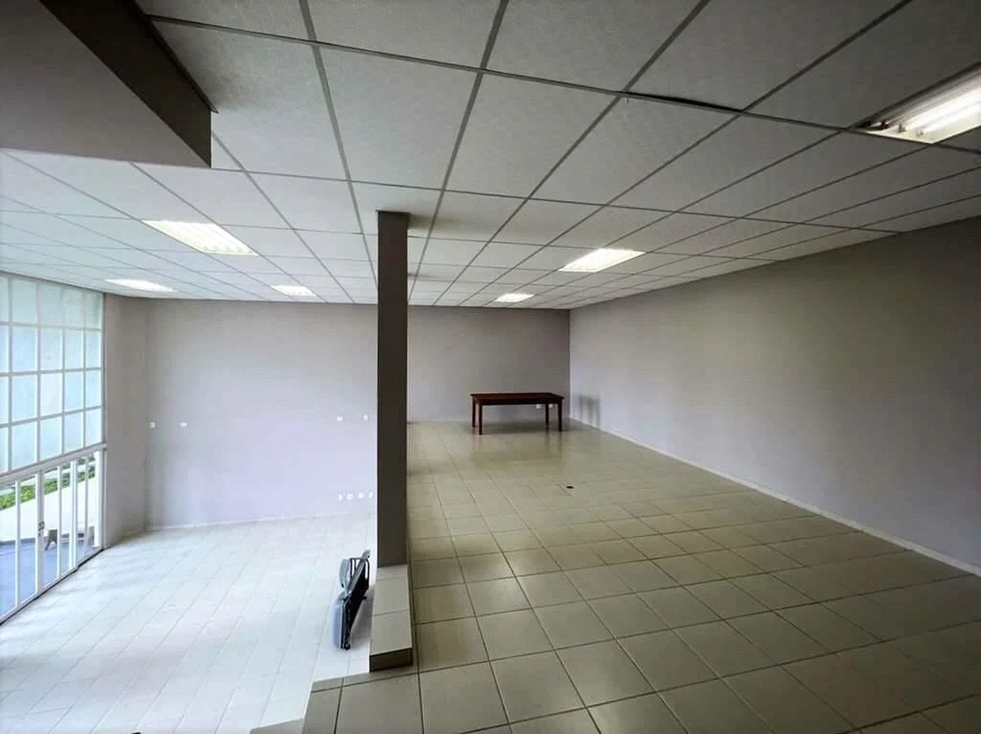 Casa à venda com 4 quartos, sendo 3 suítes, em Jardim Passárgada I, Cotia, SP