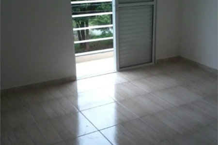 Sobrado à venda com 2 suítes em Vila Tiradentes, São Paulo, SP