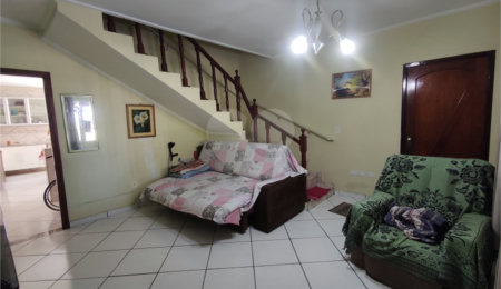 Sobrado à venda com 3 quartos em Tremembé, São Paulo, SP