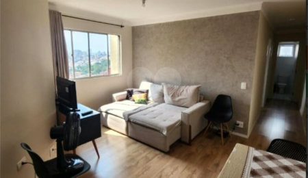 Apartamento à venda com 2 quartos em Vila Erna, São Paulo, SP