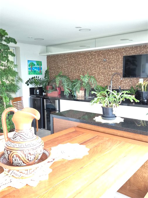 Apartamento à venda com 4 suítes em Jardim Taquaral, São Paulo, SP