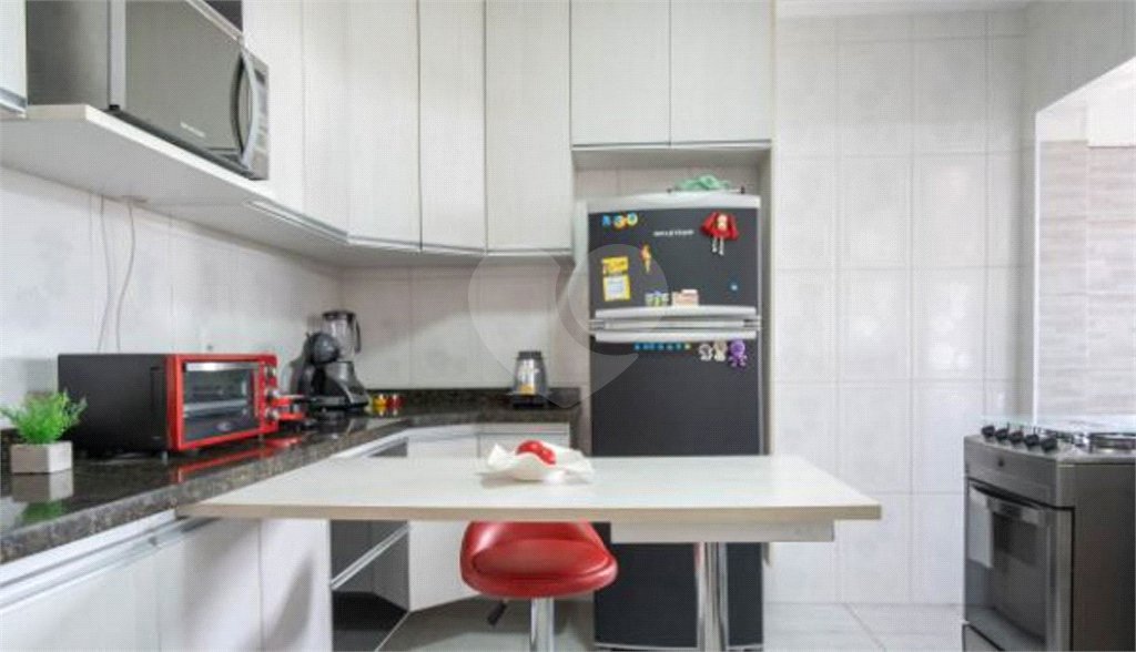 Casa à venda com 2 quartos, sendo 1 suíte, no condomínio Tulipa 3, São Paulo - SP
