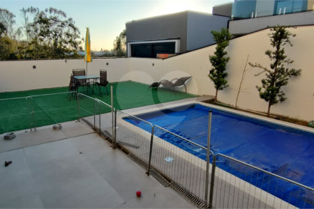 Terreno à venda com 3 quartos, sendo 1 suíte, no condomínio Residencial Sun Lake, Votorantim - SP