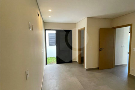 Casa à venda com 3 quartos, sendo 1 suíte, em Portal do Bosque, Louveira, SP