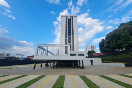 Apartamento à venda com 3 quartos, sendo 1 suíte,  em Jardim Refúgio, Sorocaba, SP