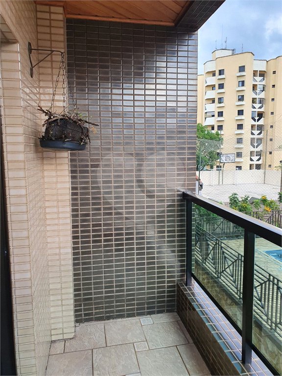 Apartamento à venda com 3 quartos, sendo 1 suíte, em Vila Paulicéia, São Paulo, SP