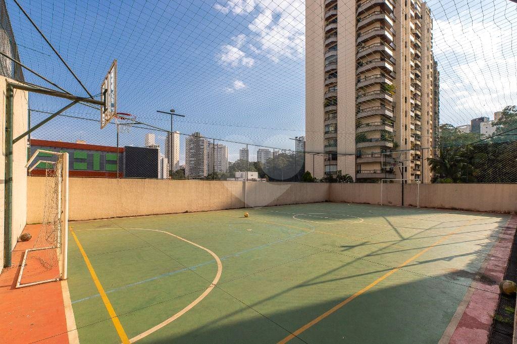 Apartamento à venda com 2 quartos, sendo 1 suíte, em Vila Andrade, São Paulo, SP