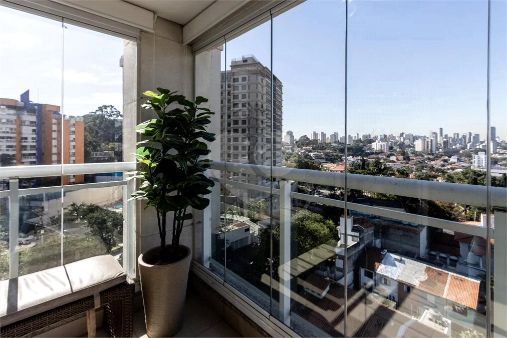Cobertura à venda com 2 quartos, sendo 1 suíte, em Alto de Pinheiros, São Paulo, SP