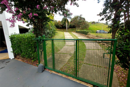 Casa à venda ou para alugar com 4 suítes no condomínio Jardim Primavera, Louveira - SP