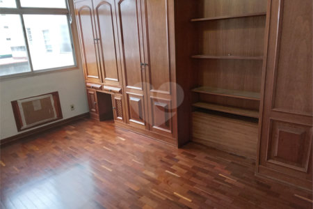 Apartamento à venda com 4 quartos, sendo 1 suíte, em Tijuca, Rio de Janeiro, RJ