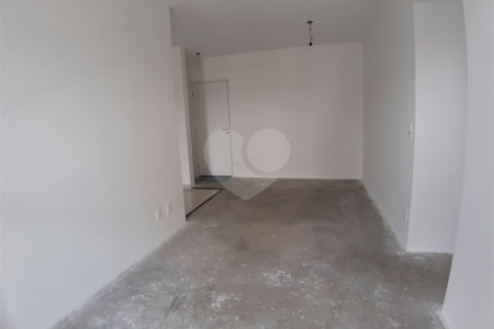 Apartamento à venda com 3 quartos, sendo 1 suíte, em Santo Antônio, São Caetano do Sul, SP