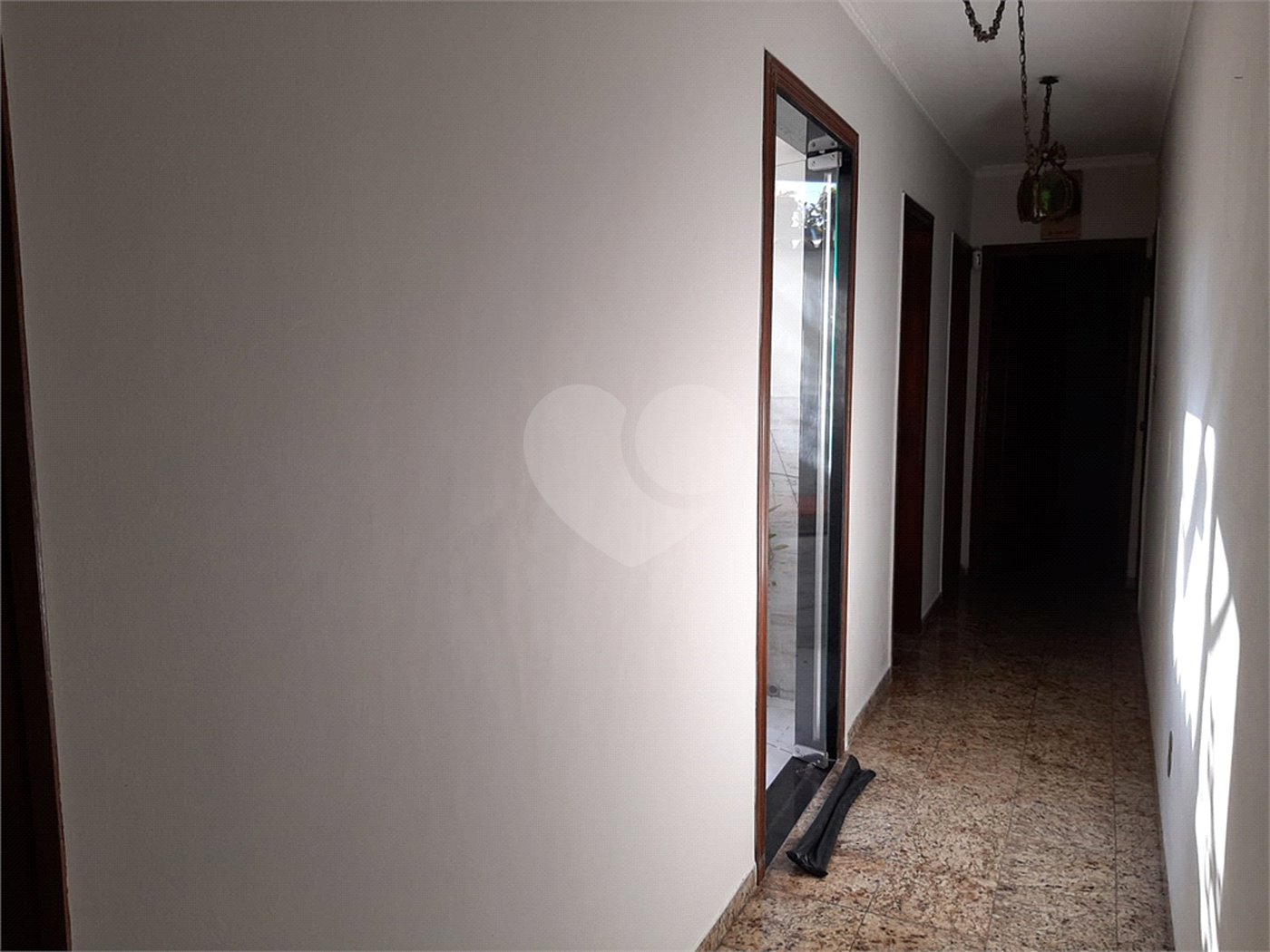 Casa à venda com 4 quartos, sendo 2 suítes, em Jardim Franca, São Paulo, SP
